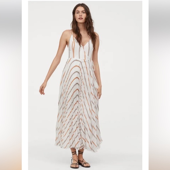H&M Ivory Maxi Dress with Tan Stripes size 6 - Picture 2 of 16